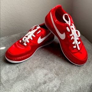 Nike women’s Air Force XXV